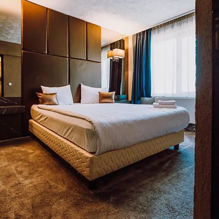 Hotel Ciao Târgu-Mureş Extérieur photo