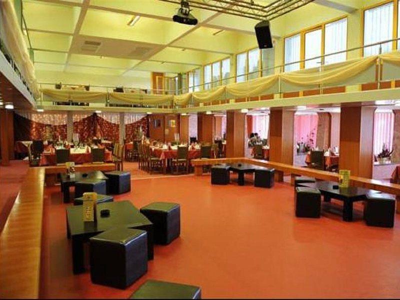 Hotel Ciao Târgu-Mureş Extérieur photo