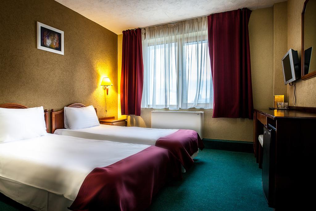 Hotel Ciao Târgu-Mureş Extérieur photo