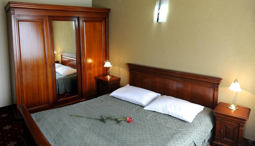 Hotel Ciao Târgu-Mureş Extérieur photo