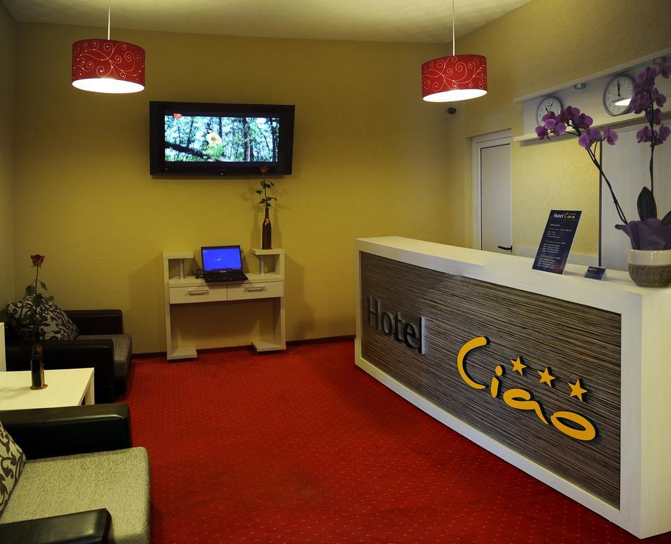 Hotel Ciao Târgu-Mureş Extérieur photo