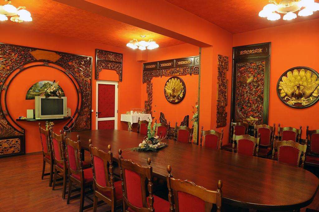 Hotel Ciao Târgu-Mureş Facilités photo