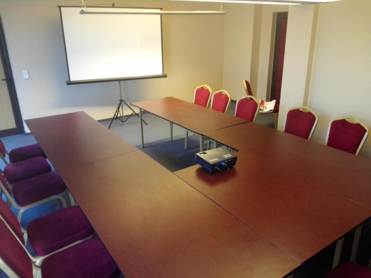 Hotel Ciao Târgu-Mureş Extérieur photo